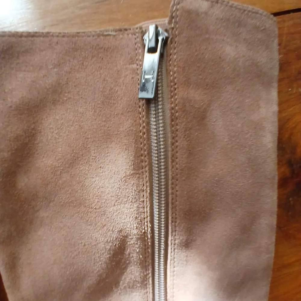 H by Halston Over the Knee Tan Boots Sz 6.5